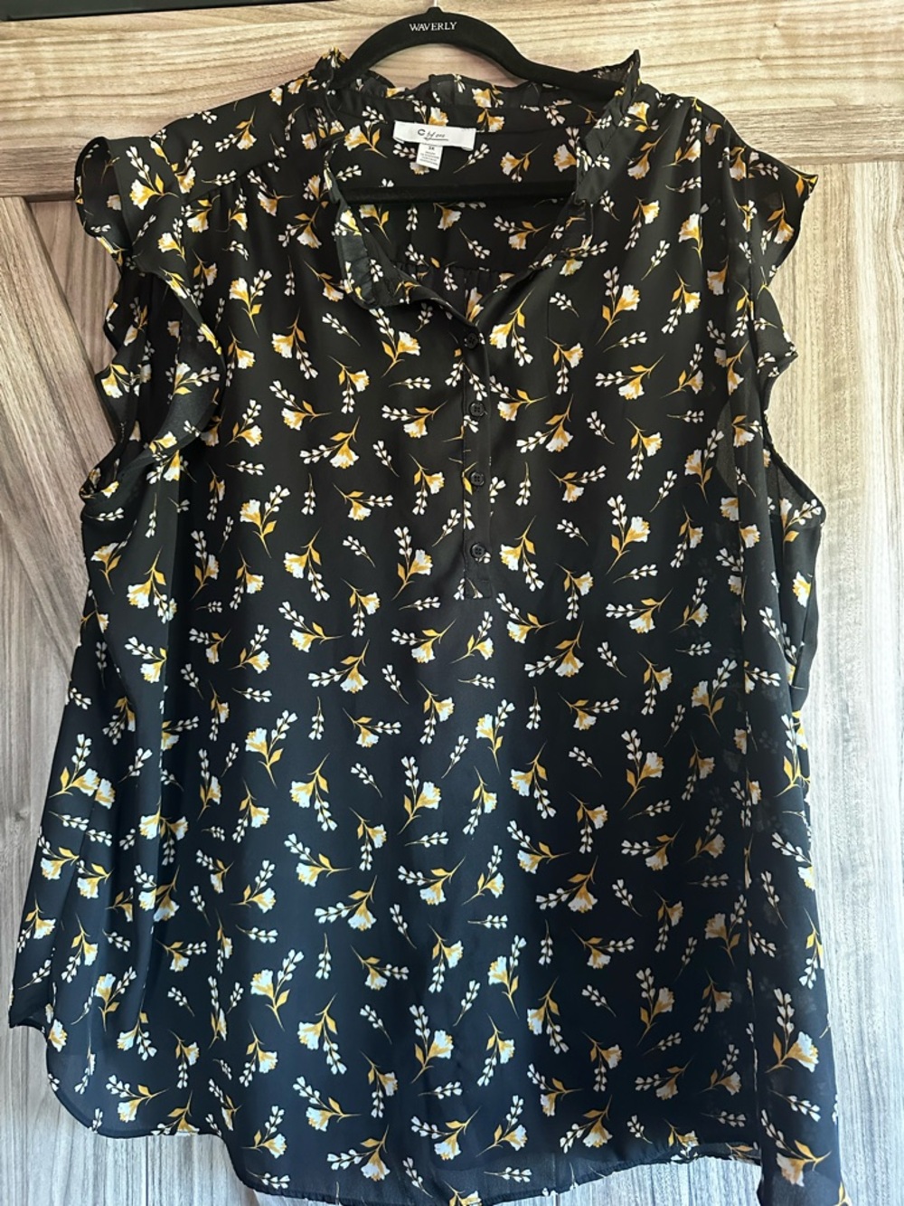 6/$50 C by One Black & Mustard Floral Sleeveless Blouse with ruffle detail - 3X